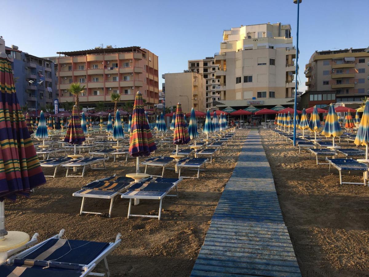 Spacious 2 Bedroom Apartment In Durres Beach Exteriör bild